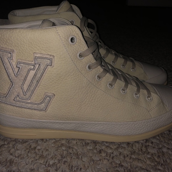 Louis Vuitton Fast Ball Sneakers - Picture 3 of 4